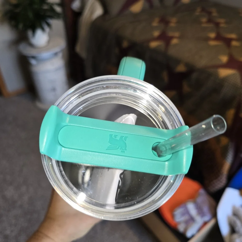 Stanley 40 Oz Gumdrop Green Quencher New - Picture 2 of 2